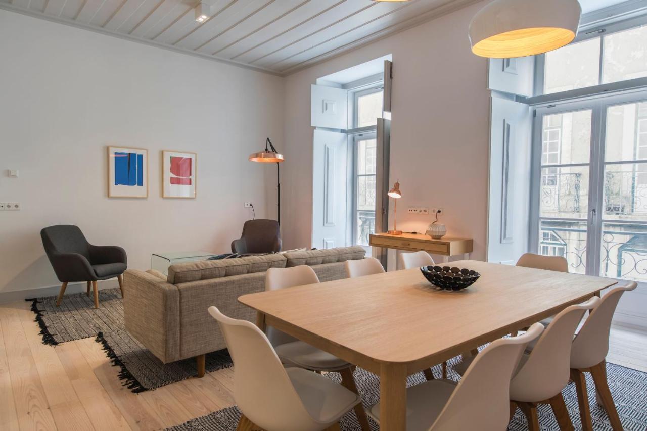 Lovelystay - Charming 3 Bedroom Wonder Downtown Lissabon Buitenkant foto