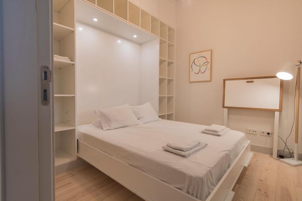 Lovelystay - Charming 3 Bedroom Wonder Downtown Lissabon Buitenkant foto