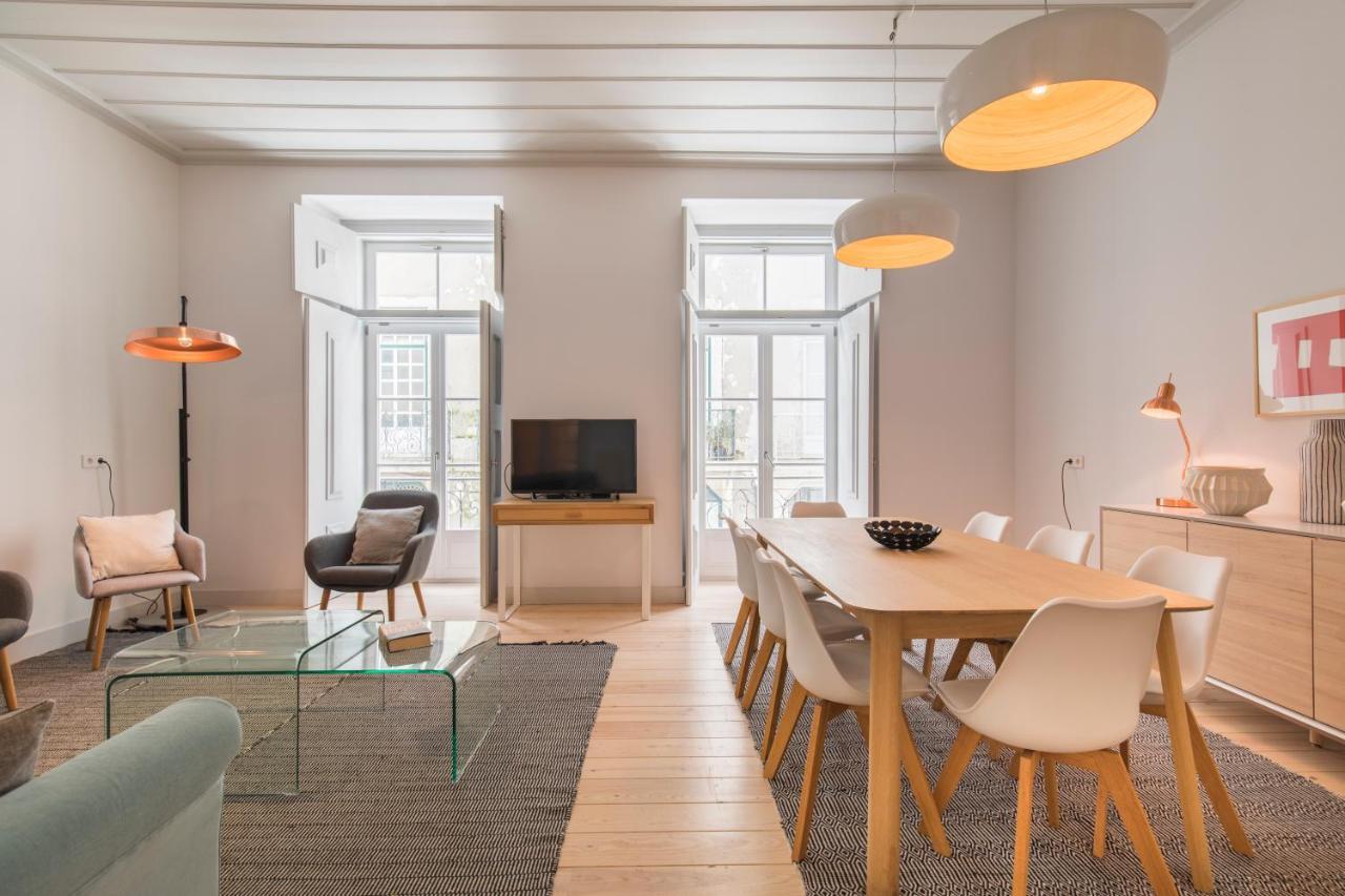 Lovelystay - Charming 3 Bedroom Wonder Downtown Lissabon Buitenkant foto