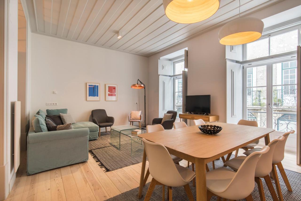 Lovelystay - Charming 3 Bedroom Wonder Downtown Lissabon Buitenkant foto